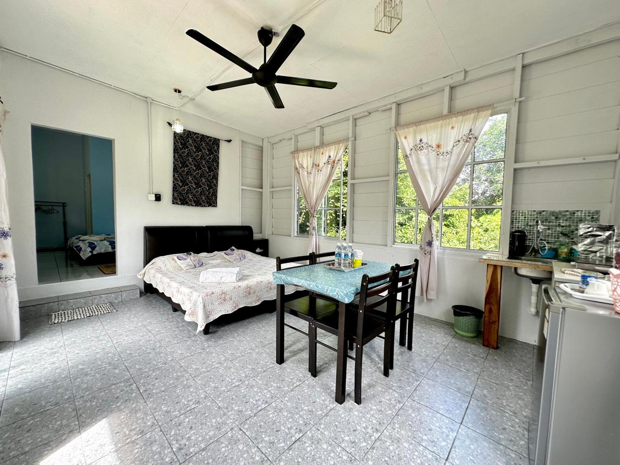 Kapal Terbang Guest House Langkawi Pantai Cenang  Camera foto